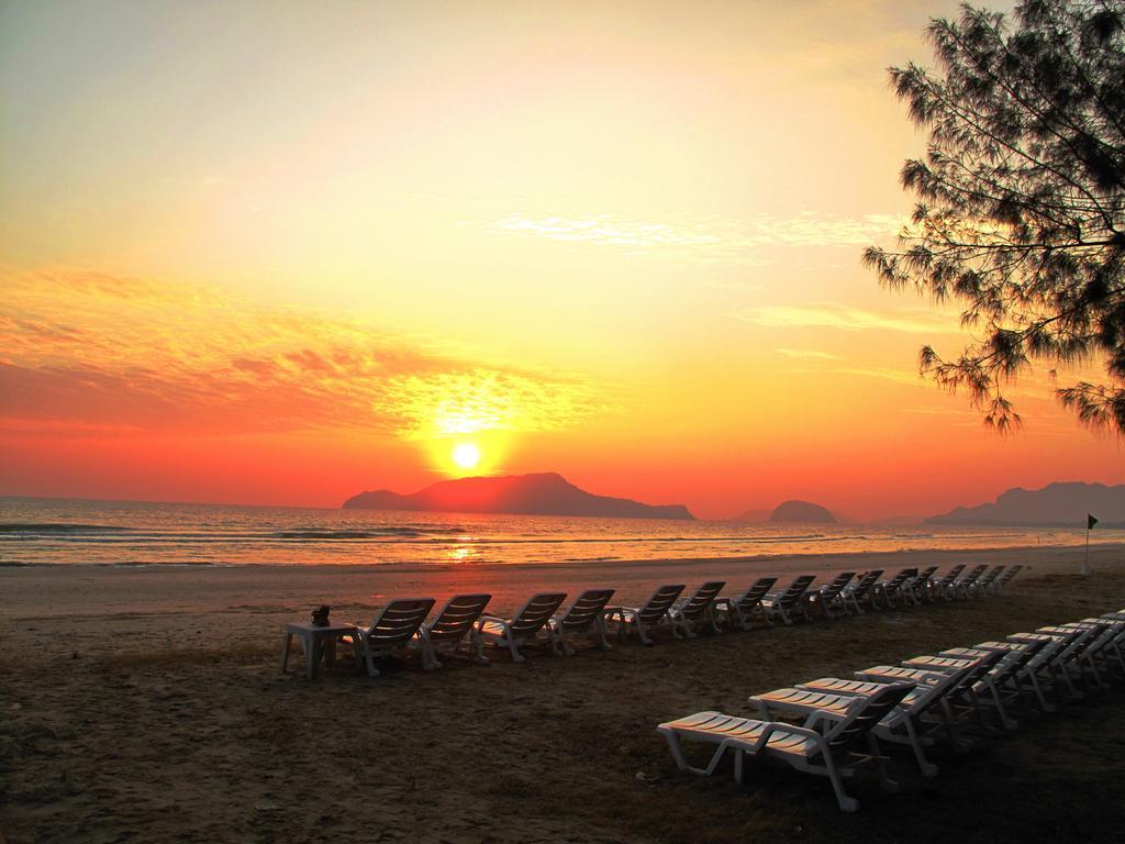 The Privacy Beach Resort & Spa Sam Roi Yot Exterior foto